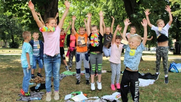 Choć za oknem deszcz, dzieci się nie nudzą