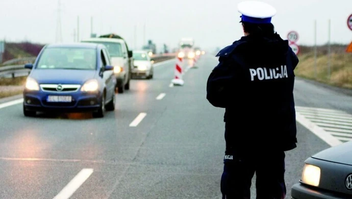 Uwaga kierowcy! Skrzyżowanie w Jeżowie bez świateł 