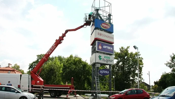 Otwierają nowy skwer handlowy w Piotrkowie 