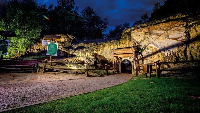 Groty Nagórzyckie - idealne miejsce na upalne dni [video]