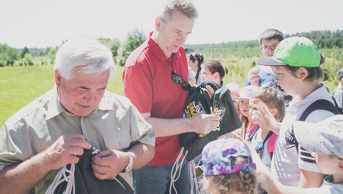Pomysł na wakacje, czyli Kolorowa Lokomotywa Łódzkiego Domu Kultury świętuje półmetek
