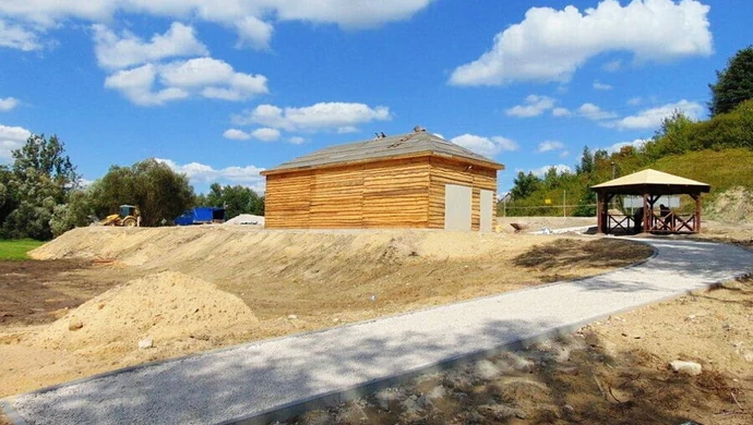 Stanice kajakowe w Sulejowie na ukończeniu 