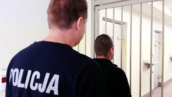 Był pijany, wiózł dziecko, spowodował dwie kolizje  