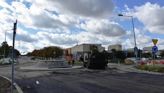 Będą układać asfalt. Kostromska będzie nieprzejezdna