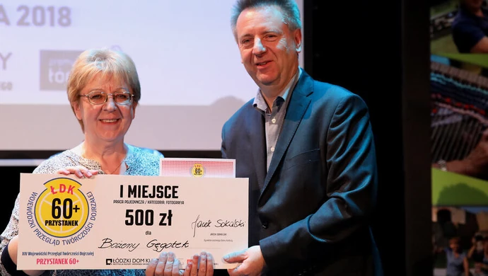 Seniorzy z Piotrkowa nagrodzeni w konkursach Przystanku 60+