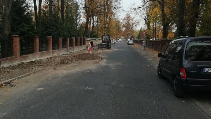 Przebudowują ulicę Partyzantów w Piotrkowie