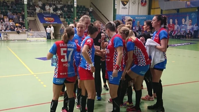 Piotrcovia wraca z Kobierzyc bez punktów