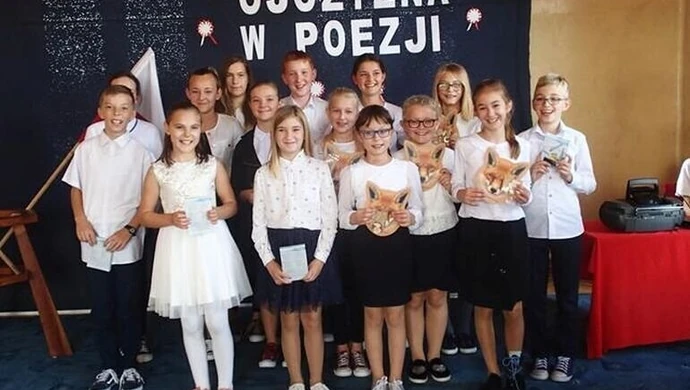&#8222;Ojczyzna w poezji&#8221;. W SP w Nowej Wsi recytowali wiersze