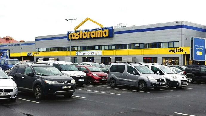 Co z tą Castoramą?