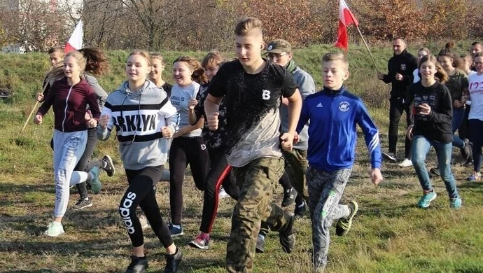 Biegiem uczcili niepodległość