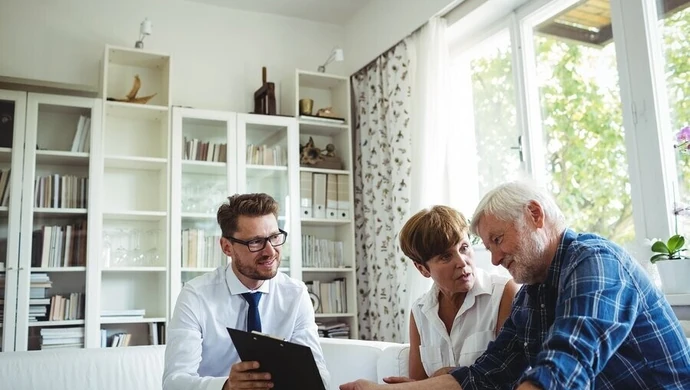Pożyczki ratalne i chwilówki - poznaj ofertę sektora pozabankowego