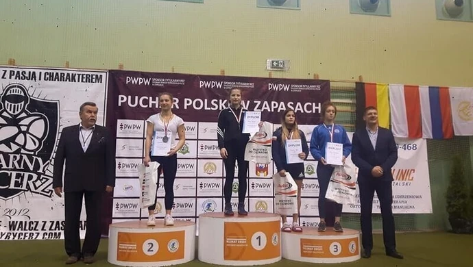Piotrkowskie zapaśniczki znów na podium