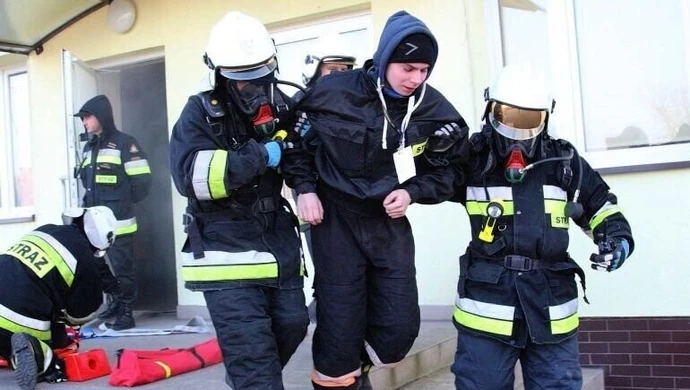 W budynku OSP Krzyżanów wybuchł pożar [ćwiczenia strażaków]