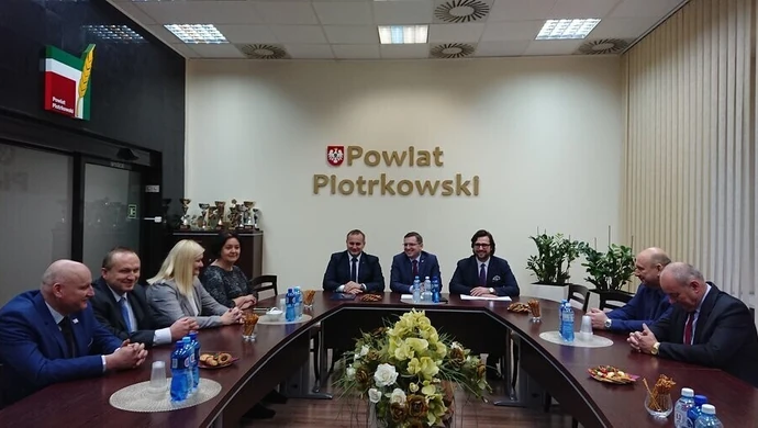 Są dodatkowe pieniądze na drogi powiatowe, ale czy zostaną wykorzystane?