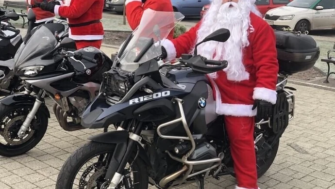 Mikołaje na motocyklach