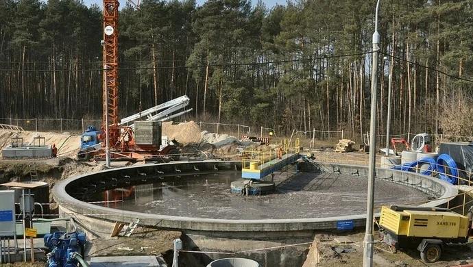 Dlaczego warto inwestować w przydomowe oczyszczalnie ścieków?