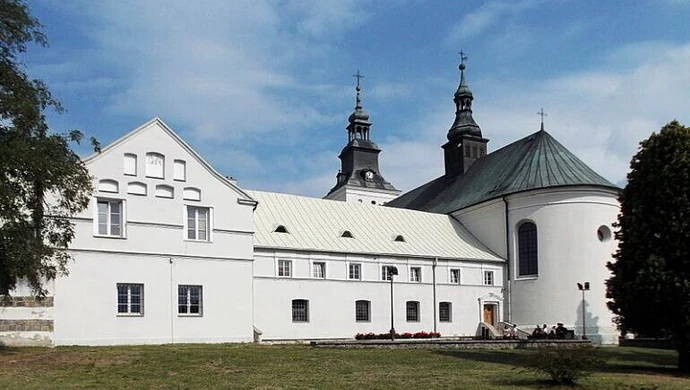 Kradzież w klasztorze Bernardynów. 37-latek zabrał dzieciom konsolę do gier 