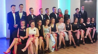 Poloneza czas zacząć, czyli studniówki 2018