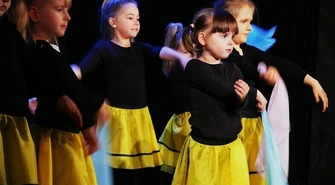 Artystyczny półmetek w MOK-u