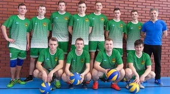 Drużyna z&nbsp;Bujen mistrzem powiatu piotrkowskiego w&nbsp;siatkówce