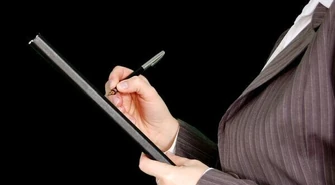 Podsumowano kontrole skarbowe przeprowadzone w okolicach Centrum Handlowego Ptak