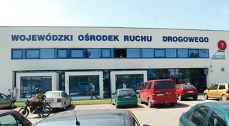 Przyjechał na egzamin na "prawko"... samochodem