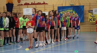 Juniorki Piotrcovii tuż za podium