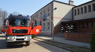 Pożar w Szkole Podstawowej w Sulejowie [AKTUALIZACJA]