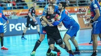 Piotrkowianin zmierzy się z wicemistrzem