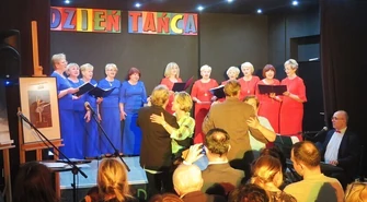 Świętowali Dzień Tańca w OEA MOK