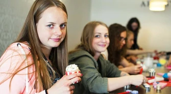 Nastolatki decydują o sobie w IV LO