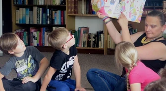 "Bajki bez barier" w Bibliotece Pedagogicznej 