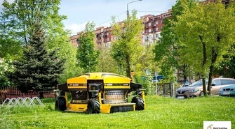 W Bełchatowie trawa kosi się sama?