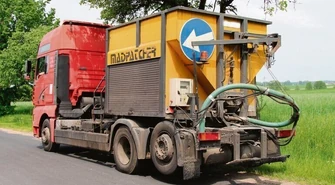 Wola Krzysztoporska: Trwają remonty dróg