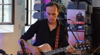 Z Johnem Porterem o muzyce i Piotrkowie