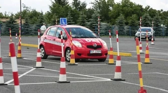 Czy egzamin na placu manewrowym ma sens?