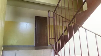 Sąsiad popełnił samobójstwo. Pozostał przykry problem 