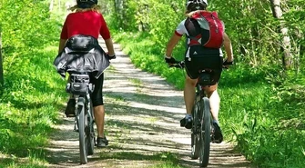 Z cyklu "Przyroda zawsze ci odda..." Mniej śmieci i nowy szlak rowerowy