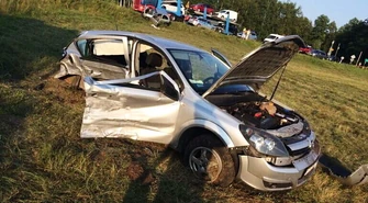 Zderzenie na skrzyżowaniu. Pięć osób rannych 