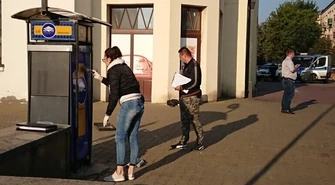 Wysadzili bankomat przy hali targowej 