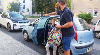 &#8222;Pocałuj i jedź&#8221; - przy SP 3 wreszcie bezpiecznie