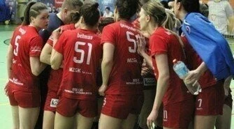 Piotrcovia przegrała różnicą kilkunastu bramek