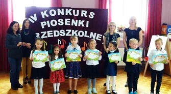 Rozśpiewane dzieciaki z gminy z Wolbórz 