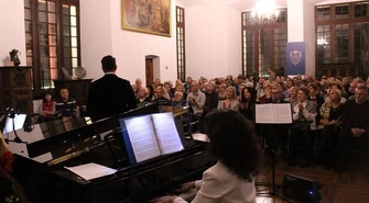 Piosenki Franka Sinatry wybrzmiały w piotrkowskim Muzeum