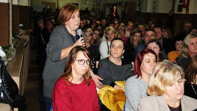 "Głos ludu kończy sprawę". Nie będzie wniosku o przeniesienie SP Gazomia