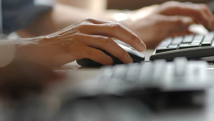 Elektroniczna lista obecności w pracy &#8211; wygoda i funkcjonalność