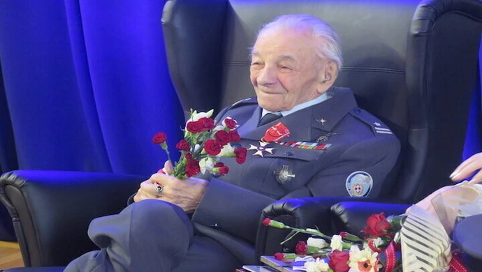 John Benett z tytułem Honorowego Obywatela Piotrkowa Trybunalskiego