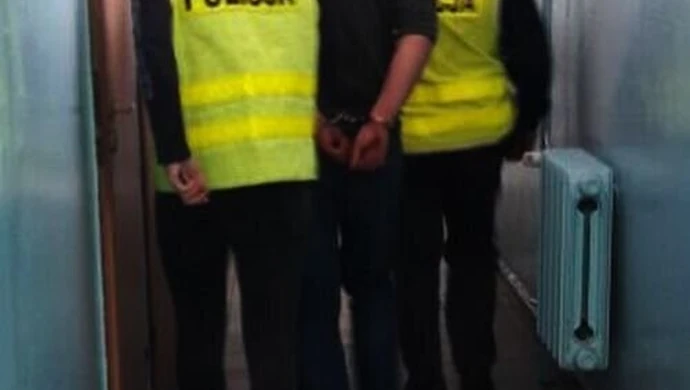 Pijany kierowca groził policjantom 