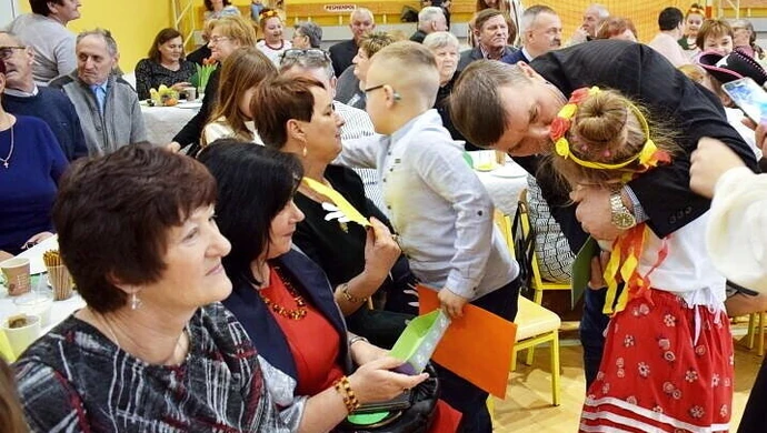 W SP w Szydłowie pamiętali o babciach i dziadkach