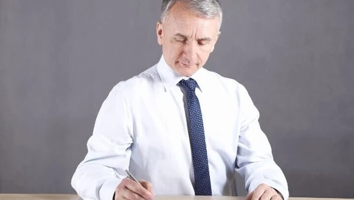 Kto groził śmiercią burmistrzowi Opoczna? 